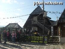[P04] Turistii curiosi si grabiti sa viziteze casa marelui regizor si muzician! » foto by georgiana
 - 
<span class="allrVoted glyphicon glyphicon-heart hidden" id="av145933"></span>
<a class="m-l-10 hidden" id="sv145933" onclick="voting_Foto_DelVot(,145933,21860)" role="button">șterge vot <span class="glyphicon glyphicon-remove"></span></a>
<a id="v9145933" class=" c-red"  onclick="voting_Foto_SetVot(145933)" role="button"><span class="glyphicon glyphicon-heart-empty"></span> <b>LIKE</b> = Votează poza</a> <img class="hidden"  id="f145933W9" src="/imagini/loader.gif" border="0" /><span class="AjErrMes hidden" id="e145933ErM"></span>