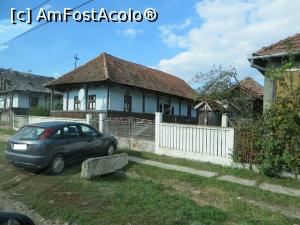 [P14] Casă veche (și antenă modernă) în Corund.  » foto by tata123 🔱
 - 
<span class="allrVoted glyphicon glyphicon-heart hidden" id="av799824"></span>
<a class="m-l-10 hidden" id="sv799824" onclick="voting_Foto_DelVot(,799824,21866)" role="button">șterge vot <span class="glyphicon glyphicon-remove"></span></a>
<a id="v9799824" class=" c-red"  onclick="voting_Foto_SetVot(799824)" role="button"><span class="glyphicon glyphicon-heart-empty"></span> <b>LIKE</b> = Votează poza</a> <img class="hidden"  id="f799824W9" src="/imagini/loader.gif" border="0" /><span class="AjErrMes hidden" id="e799824ErM"></span>
