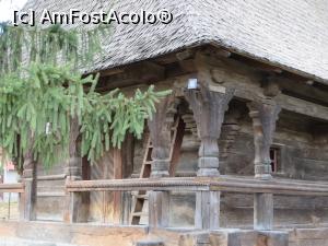 [P09] Pridvorul și scara de acces în turlă - Corund.  » foto by tata123 🔱
 - 
<span class="allrVoted glyphicon glyphicon-heart hidden" id="av799814"></span>
<a class="m-l-10 hidden" id="sv799814" onclick="voting_Foto_DelVot(,799814,21866)" role="button">șterge vot <span class="glyphicon glyphicon-remove"></span></a>
<a id="v9799814" class=" c-red"  onclick="voting_Foto_SetVot(799814)" role="button"><span class="glyphicon glyphicon-heart-empty"></span> <b>LIKE</b> = Votează poza</a> <img class="hidden"  id="f799814W9" src="/imagini/loader.gif" border="0" /><span class="AjErrMes hidden" id="e799814ErM"></span>