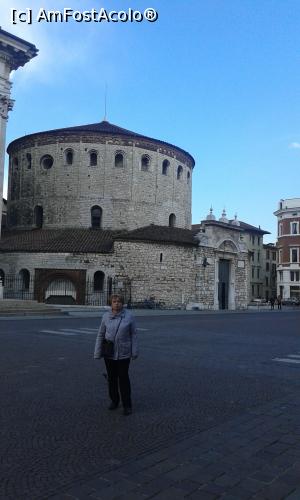 [P04] Brescia
Piazza Paolo VI » foto by neilsimon
 - 
<span class="allrVoted glyphicon glyphicon-heart hidden" id="av853063"></span>
<a class="m-l-10 hidden" id="sv853063" onclick="voting_Foto_DelVot(,853063,21886)" role="button">șterge vot <span class="glyphicon glyphicon-remove"></span></a>
<a id="v9853063" class=" c-red"  onclick="voting_Foto_SetVot(853063)" role="button"><span class="glyphicon glyphicon-heart-empty"></span> <b>LIKE</b> = Votează poza</a> <img class="hidden"  id="f853063W9" src="/imagini/loader.gif" border="0" /><span class="AjErrMes hidden" id="e853063ErM"></span>