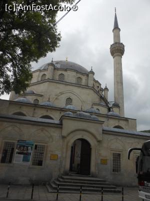 [P02] Shumen - Moscheea Tombul. Vedere din Strada Georgi Sava Rakovski. » foto by iulianic
 - 
<span class="allrVoted glyphicon glyphicon-heart hidden" id="av1426687"></span>
<a class="m-l-10 hidden" id="sv1426687" onclick="voting_Foto_DelVot(,1426687,21900)" role="button">șterge vot <span class="glyphicon glyphicon-remove"></span></a>
<a id="v91426687" class=" c-red"  onclick="voting_Foto_SetVot(1426687)" role="button"><span class="glyphicon glyphicon-heart-empty"></span> <b>LIKE</b> = Votează poza</a> <img class="hidden"  id="f1426687W9" src="/imagini/loader.gif" border="0" /><span class="AjErrMes hidden" id="e1426687ErM"></span>