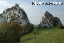 [P01] Calcarele de la Ampoiţa, vedere frontală. 
Aşa după cum spuneam în review fotografia nu-mi aparţine, fiind luată de pe un site local. » foto by abbilbal*
 - 
<span class="allrVoted glyphicon glyphicon-heart hidden" id="av102411"></span>
<a class="m-l-10 hidden" id="sv102411" onclick="voting_Foto_DelVot(,102411,21901)" role="button">șterge vot <span class="glyphicon glyphicon-remove"></span></a>
<a id="v9102411" class=" c-red"  onclick="voting_Foto_SetVot(102411)" role="button"><span class="glyphicon glyphicon-heart-empty"></span> <b>LIKE</b> = Votează poza</a> <img class="hidden"  id="f102411W9" src="/imagini/loader.gif" border="0" /><span class="AjErrMes hidden" id="e102411ErM"></span>