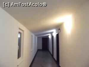 [P16] Palierul etajului, prima pe dreapta a fost camera noastră » foto by irinad
 - 
<span class="allrVoted glyphicon glyphicon-heart hidden" id="av855135"></span>
<a class="m-l-10 hidden" id="sv855135" onclick="voting_Foto_DelVot(,855135,21906)" role="button">șterge vot <span class="glyphicon glyphicon-remove"></span></a>
<a id="v9855135" class=" c-red"  onclick="voting_Foto_SetVot(855135)" role="button"><span class="glyphicon glyphicon-heart-empty"></span> <b>LIKE</b> = Votează poza</a> <img class="hidden"  id="f855135W9" src="/imagini/loader.gif" border="0" /><span class="AjErrMes hidden" id="e855135ErM"></span>