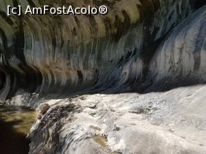 [P12] &Icirc;n această porțiune a cheilor, ne-am cățărat pe malul din dreapta. » foto by Floryn81
 - 
<span class="allrVoted glyphicon glyphicon-heart hidden" id="av1197344"></span>
<a class="m-l-10 hidden" id="sv1197344" onclick="voting_Foto_DelVot(,1197344,21910)" role="button">șterge vot <span class="glyphicon glyphicon-remove"></span></a>
<a id="v91197344" class=" c-red"  onclick="voting_Foto_SetVot(1197344)" role="button"><span class="glyphicon glyphicon-heart-empty"></span> <b>LIKE</b> = Votează poza</a> <img class="hidden"  id="f1197344W9" src="/imagini/loader.gif" border="0" /><span class="AjErrMes hidden" id="e1197344ErM"></span>
