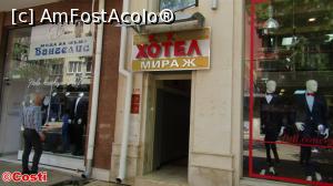 [P04] Intrarea (modestă) în hotelul Miraj » foto by Costi
 - 
<span class="allrVoted glyphicon glyphicon-heart hidden" id="av857635"></span>
<a class="m-l-10 hidden" id="sv857635" onclick="voting_Foto_DelVot(,857635,21945)" role="button">șterge vot <span class="glyphicon glyphicon-remove"></span></a>
<a id="v9857635" class=" c-red"  onclick="voting_Foto_SetVot(857635)" role="button"><span class="glyphicon glyphicon-heart-empty"></span> <b>LIKE</b> = Votează poza</a> <img class="hidden"  id="f857635W9" src="/imagini/loader.gif" border="0" /><span class="AjErrMes hidden" id="e857635ErM"></span>