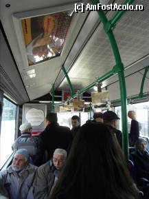 [P36] In autobuz..De obicei sunt foarte aglomerate. » foto by TraianS
 - 
<span class="allrVoted glyphicon glyphicon-heart hidden" id="av315913"></span>
<a class="m-l-10 hidden" id="sv315913" onclick="voting_Foto_DelVot(,315913,21951)" role="button">șterge vot <span class="glyphicon glyphicon-remove"></span></a>
<a id="v9315913" class=" c-red"  onclick="voting_Foto_SetVot(315913)" role="button"><span class="glyphicon glyphicon-heart-empty"></span> <b>LIKE</b> = Votează poza</a> <img class="hidden"  id="f315913W9" src="/imagini/loader.gif" border="0" /><span class="AjErrMes hidden" id="e315913ErM"></span>