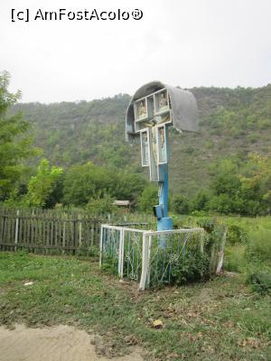 [P13] Troiţă vopsită în albastrul de Butuceni » foto by Michi
 - 
<span class="allrVoted glyphicon glyphicon-heart hidden" id="av925179"></span>
<a class="m-l-10 hidden" id="sv925179" onclick="voting_Foto_DelVot(,925179,21955)" role="button">șterge vot <span class="glyphicon glyphicon-remove"></span></a>
<a id="v9925179" class=" c-red"  onclick="voting_Foto_SetVot(925179)" role="button"><span class="glyphicon glyphicon-heart-empty"></span> <b>LIKE</b> = Votează poza</a> <img class="hidden"  id="f925179W9" src="/imagini/loader.gif" border="0" /><span class="AjErrMes hidden" id="e925179ErM"></span>
