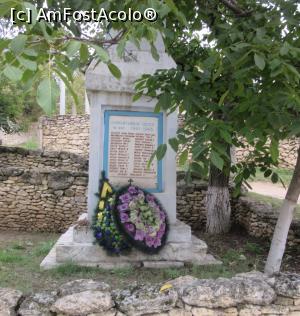 [P22] Monumentul eroilor » foto by Michi
 - 
<span class="allrVoted glyphicon glyphicon-heart hidden" id="av925188"></span>
<a class="m-l-10 hidden" id="sv925188" onclick="voting_Foto_DelVot(,925188,21955)" role="button">șterge vot <span class="glyphicon glyphicon-remove"></span></a>
<a id="v9925188" class=" c-red"  onclick="voting_Foto_SetVot(925188)" role="button"><span class="glyphicon glyphicon-heart-empty"></span> <b>LIKE</b> = Votează poza</a> <img class="hidden"  id="f925188W9" src="/imagini/loader.gif" border="0" /><span class="AjErrMes hidden" id="e925188ErM"></span>