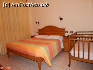 [P15] Prima imagine din interiorul camerei.  » foto by Costi
 - 
<span class="allrVoted glyphicon glyphicon-heart hidden" id="av858325"></span>
<a class="m-l-10 hidden" id="sv858325" onclick="voting_Foto_DelVot(,858325,21956)" role="button">șterge vot <span class="glyphicon glyphicon-remove"></span></a>
<a id="v9858325" class=" c-red"  onclick="voting_Foto_SetVot(858325)" role="button"><span class="glyphicon glyphicon-heart-empty"></span> <b>LIKE</b> = Votează poza</a> <img class="hidden"  id="f858325W9" src="/imagini/loader.gif" border="0" /><span class="AjErrMes hidden" id="e858325ErM"></span>