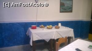 [P22] O parte din preparatele pentru micul dejun se aflau pe această masă; altele ni se aduceau direct.  » foto by Costi
 - 
<span class="allrVoted glyphicon glyphicon-heart hidden" id="av858335"></span>
<a class="m-l-10 hidden" id="sv858335" onclick="voting_Foto_DelVot(,858335,21956)" role="button">șterge vot <span class="glyphicon glyphicon-remove"></span></a>
<a id="v9858335" class=" c-red"  onclick="voting_Foto_SetVot(858335)" role="button"><span class="glyphicon glyphicon-heart-empty"></span> <b>LIKE</b> = Votează poza</a> <img class="hidden"  id="f858335W9" src="/imagini/loader.gif" border="0" /><span class="AjErrMes hidden" id="e858335ErM"></span>