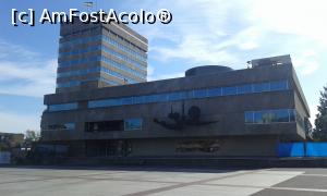 [P16] Eindhoven_Stadhuisplein » foto by adso
 - 
<span class="allrVoted glyphicon glyphicon-heart hidden" id="av1258861"></span>
<a class="m-l-10 hidden" id="sv1258861" onclick="voting_Foto_DelVot(,1258861,21974)" role="button">șterge vot <span class="glyphicon glyphicon-remove"></span></a>
<a id="v91258861" class=" c-red"  onclick="voting_Foto_SetVot(1258861)" role="button"><span class="glyphicon glyphicon-heart-empty"></span> <b>LIKE</b> = Votează poza</a> <img class="hidden"  id="f1258861W9" src="/imagini/loader.gif" border="0" /><span class="AjErrMes hidden" id="e1258861ErM"></span>