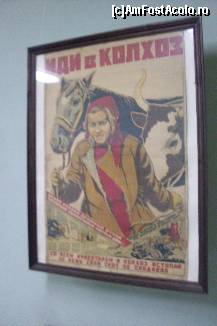[P16] Afiş propagandistic din timpul colectivizării » foto by kata0587
 - 
<span class="allrVoted glyphicon glyphicon-heart hidden" id="av419496"></span>
<a class="m-l-10 hidden" id="sv419496" onclick="voting_Foto_DelVot(,419496,21975)" role="button">șterge vot <span class="glyphicon glyphicon-remove"></span></a>
<a id="v9419496" class=" c-red"  onclick="voting_Foto_SetVot(419496)" role="button"><span class="glyphicon glyphicon-heart-empty"></span> <b>LIKE</b> = Votează poza</a> <img class="hidden"  id="f419496W9" src="/imagini/loader.gif" border="0" /><span class="AjErrMes hidden" id="e419496ErM"></span>