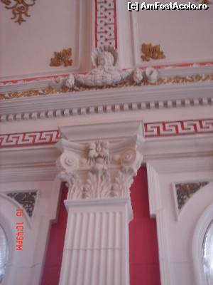 [P05] Sala rosie - detaliu arhitectonic » foto by crismis
 - 
<span class="allrVoted glyphicon glyphicon-heart hidden" id="av562803"></span>
<a class="m-l-10 hidden" id="sv562803" onclick="voting_Foto_DelVot(,562803,21975)" role="button">șterge vot <span class="glyphicon glyphicon-remove"></span></a>
<a id="v9562803" class=" c-red"  onclick="voting_Foto_SetVot(562803)" role="button"><span class="glyphicon glyphicon-heart-empty"></span> <b>LIKE</b> = Votează poza</a> <img class="hidden"  id="f562803W9" src="/imagini/loader.gif" border="0" /><span class="AjErrMes hidden" id="e562803ErM"></span>