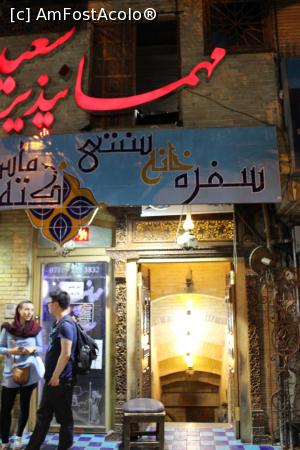 [P32] Shiraz, Restaurantul Tradițional Kateh Mas, Intrarea, se coboară » foto by mprofeanu
 - 
<span class="allrVoted glyphicon glyphicon-heart hidden" id="av859644"></span>
<a class="m-l-10 hidden" id="sv859644" onclick="voting_Foto_DelVot(,859644,21980)" role="button">șterge vot <span class="glyphicon glyphicon-remove"></span></a>
<a id="v9859644" class=" c-red"  onclick="voting_Foto_SetVot(859644)" role="button"><span class="glyphicon glyphicon-heart-empty"></span> <b>LIKE</b> = Votează poza</a> <img class="hidden"  id="f859644W9" src="/imagini/loader.gif" border="0" /><span class="AjErrMes hidden" id="e859644ErM"></span>
