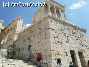 [P16] Atena - Acropole - templul zeitei Athena Nike » foto by Cris
 - 
<span class="allrVoted glyphicon glyphicon-heart hidden" id="av872363"></span>
<a class="m-l-10 hidden" id="sv872363" onclick="voting_Foto_DelVot(,872363,21989)" role="button">șterge vot <span class="glyphicon glyphicon-remove"></span></a>
<a id="v9872363" class=" c-red"  onclick="voting_Foto_SetVot(872363)" role="button"><span class="glyphicon glyphicon-heart-empty"></span> <b>LIKE</b> = Votează poza</a> <img class="hidden"  id="f872363W9" src="/imagini/loader.gif" border="0" /><span class="AjErrMes hidden" id="e872363ErM"></span>