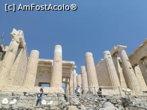 [P18] Atena - Acropole » foto by Cris
 - 
<span class="allrVoted glyphicon glyphicon-heart hidden" id="av872367"></span>
<a class="m-l-10 hidden" id="sv872367" onclick="voting_Foto_DelVot(,872367,21989)" role="button">șterge vot <span class="glyphicon glyphicon-remove"></span></a>
<a id="v9872367" class=" c-red"  onclick="voting_Foto_SetVot(872367)" role="button"><span class="glyphicon glyphicon-heart-empty"></span> <b>LIKE</b> = Votează poza</a> <img class="hidden"  id="f872367W9" src="/imagini/loader.gif" border="0" /><span class="AjErrMes hidden" id="e872367ErM"></span>