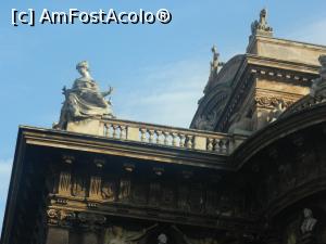 [P05] Poză de pe terasa restaurantului cu Teatro Massimo Bellini » foto by Dabator
 - 
<span class="allrVoted glyphicon glyphicon-heart hidden" id="av863145"></span>
<a class="m-l-10 hidden" id="sv863145" onclick="voting_Foto_DelVot(,863145,22049)" role="button">șterge vot <span class="glyphicon glyphicon-remove"></span></a>
<a id="v9863145" class=" c-red"  onclick="voting_Foto_SetVot(863145)" role="button"><span class="glyphicon glyphicon-heart-empty"></span> <b>LIKE</b> = Votează poza</a> <img class="hidden"  id="f863145W9" src="/imagini/loader.gif" border="0" /><span class="AjErrMes hidden" id="e863145ErM"></span>