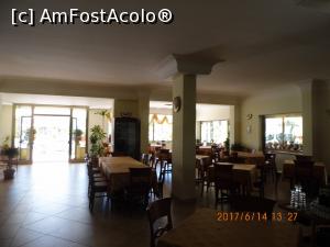 [P02] restaurant » foto by viorelgeorgescu
 - 
<span class="allrVoted glyphicon glyphicon-heart hidden" id="av865001"></span>
<a class="m-l-10 hidden" id="sv865001" onclick="voting_Foto_DelVot(,865001,22072)" role="button">șterge vot <span class="glyphicon glyphicon-remove"></span></a>
<a id="v9865001" class=" c-red"  onclick="voting_Foto_SetVot(865001)" role="button"><span class="glyphicon glyphicon-heart-empty"></span> <b>LIKE</b> = Votează poza</a> <img class="hidden"  id="f865001W9" src="/imagini/loader.gif" border="0" /><span class="AjErrMes hidden" id="e865001ErM"></span>