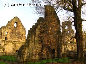 [P19] Kirkstal Abbey » foto by Radu Tudoran
 - 
<span class="allrVoted glyphicon glyphicon-heart hidden" id="av865078"></span>
<a class="m-l-10 hidden" id="sv865078" onclick="voting_Foto_DelVot(,865078,22074)" role="button">șterge vot <span class="glyphicon glyphicon-remove"></span></a>
<a id="v9865078" class=" c-red"  onclick="voting_Foto_SetVot(865078)" role="button"><span class="glyphicon glyphicon-heart-empty"></span> <b>LIKE</b> = Votează poza</a> <img class="hidden"  id="f865078W9" src="/imagini/loader.gif" border="0" /><span class="AjErrMes hidden" id="e865078ErM"></span>