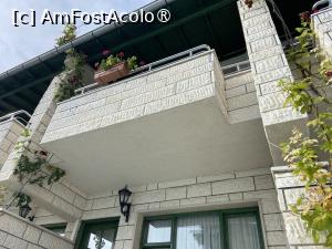 [P51] Hal Tur Hotel Pamukkale - balconul vecinilor care nu m-au lăsat să dorm » foto by nicole33
 - 
<span class="allrVoted glyphicon glyphicon-heart hidden" id="av1425169"></span>
<a class="m-l-10 hidden" id="sv1425169" onclick="voting_Foto_DelVot(,1425169,22086)" role="button">șterge vot <span class="glyphicon glyphicon-remove"></span></a>
<a id="v91425169" class=" c-red"  onclick="voting_Foto_SetVot(1425169)" role="button"><span class="glyphicon glyphicon-heart-empty"></span> <b>LIKE</b> = Votează poza</a> <img class="hidden"  id="f1425169W9" src="/imagini/loader.gif" border="0" /><span class="AjErrMes hidden" id="e1425169ErM"></span>