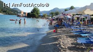 [P03] plaja nidri, exact in fata locului de luat masa » foto by mihaela 1978
 - 
<span class="allrVoted glyphicon glyphicon-heart hidden" id="av889617"></span>
<a class="m-l-10 hidden" id="sv889617" onclick="voting_Foto_DelVot(,889617,22097)" role="button">șterge vot <span class="glyphicon glyphicon-remove"></span></a>
<a id="v9889617" class=" c-red"  onclick="voting_Foto_SetVot(889617)" role="button"><span class="glyphicon glyphicon-heart-empty"></span> <b>LIKE</b> = Votează poza</a> <img class="hidden"  id="f889617W9" src="/imagini/loader.gif" border="0" /><span class="AjErrMes hidden" id="e889617ErM"></span>