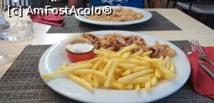 [P21] Restaurant pizzeria Donat, kalamari pentru mine, rissoto cu creveţi pentru soţ » foto by irinad
 - 
<span class="allrVoted glyphicon glyphicon-heart hidden" id="av1254566"></span>
<a class="m-l-10 hidden" id="sv1254566" onclick="voting_Foto_DelVot(,1254566,22098)" role="button">șterge vot <span class="glyphicon glyphicon-remove"></span></a>
<a id="v91254566" class=" c-red"  onclick="voting_Foto_SetVot(1254566)" role="button"><span class="glyphicon glyphicon-heart-empty"></span> <b>LIKE</b> = Votează poza</a> <img class="hidden"  id="f1254566W9" src="/imagini/loader.gif" border="0" /><span class="AjErrMes hidden" id="e1254566ErM"></span>