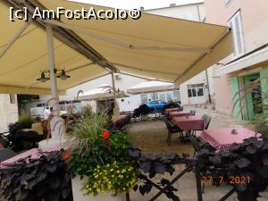 [P28] Restaurant Jadera, mese la terasă » foto by irinad
 - 
<span class="allrVoted glyphicon glyphicon-heart hidden" id="av1254573"></span>
<a class="m-l-10 hidden" id="sv1254573" onclick="voting_Foto_DelVot(,1254573,22098)" role="button">șterge vot <span class="glyphicon glyphicon-remove"></span></a>
<a id="v91254573" class=" c-red"  onclick="voting_Foto_SetVot(1254573)" role="button"><span class="glyphicon glyphicon-heart-empty"></span> <b>LIKE</b> = Votează poza</a> <img class="hidden"  id="f1254573W9" src="/imagini/loader.gif" border="0" /><span class="AjErrMes hidden" id="e1254573ErM"></span>