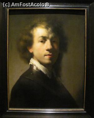 [P08] Rembrandt - Autoportret » foto by Radu Tudoran
 - 
<span class="allrVoted glyphicon glyphicon-heart hidden" id="av869998"></span>
<a class="m-l-10 hidden" id="sv869998" onclick="voting_Foto_DelVot(,869998,22137)" role="button">șterge vot <span class="glyphicon glyphicon-remove"></span></a>
<a id="v9869998" class=" c-red"  onclick="voting_Foto_SetVot(869998)" role="button"><span class="glyphicon glyphicon-heart-empty"></span> <b>LIKE</b> = Votează poza</a> <img class="hidden"  id="f869998W9" src="/imagini/loader.gif" border="0" /><span class="AjErrMes hidden" id="e869998ErM"></span>