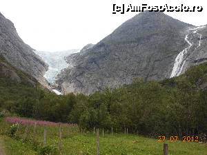[P72] Gheţarul Briksdal.  » foto by iulianic
 - 
<span class="allrVoted glyphicon glyphicon-heart hidden" id="av484803"></span>
<a class="m-l-10 hidden" id="sv484803" onclick="voting_Foto_DelVot(,484803,22147)" role="button">șterge vot <span class="glyphicon glyphicon-remove"></span></a>
<a id="v9484803" class=" c-red"  onclick="voting_Foto_SetVot(484803)" role="button"><span class="glyphicon glyphicon-heart-empty"></span> <b>LIKE</b> = Votează poza</a> <img class="hidden"  id="f484803W9" src="/imagini/loader.gif" border="0" /><span class="AjErrMes hidden" id="e484803ErM"></span>