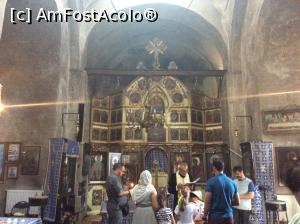 [P15] Biserica Sfanta Vineri- in interior se desfasura o mica slujba » foto by mishu
 - 
<span class="allrVoted glyphicon glyphicon-heart hidden" id="av800894"></span>
<a class="m-l-10 hidden" id="sv800894" onclick="voting_Foto_DelVot(,800894,22157)" role="button">șterge vot <span class="glyphicon glyphicon-remove"></span></a>
<a id="v9800894" class=" c-red"  onclick="voting_Foto_SetVot(800894)" role="button"><span class="glyphicon glyphicon-heart-empty"></span> <b>LIKE</b> = Votează poza</a> <img class="hidden"  id="f800894W9" src="/imagini/loader.gif" border="0" /><span class="AjErrMes hidden" id="e800894ErM"></span>
