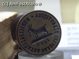 [P23] Stema județului Dâmbovița (1862) - expoziție temporară - Muzeul de Istorie, Târgoviște.  » foto by tata123 🔱
 - 
<span class="allrVoted glyphicon glyphicon-heart hidden" id="av1052689"></span>
<a class="m-l-10 hidden" id="sv1052689" onclick="voting_Foto_DelVot(,1052689,22157)" role="button">șterge vot <span class="glyphicon glyphicon-remove"></span></a>
<a id="v91052689" class=" c-red"  onclick="voting_Foto_SetVot(1052689)" role="button"><span class="glyphicon glyphicon-heart-empty"></span> <b>LIKE</b> = Votează poza</a> <img class="hidden"  id="f1052689W9" src="/imagini/loader.gif" border="0" /><span class="AjErrMes hidden" id="e1052689ErM"></span>