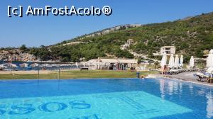[P01] Vedere de la piscina » foto by georgerizescu
 - 
<span class="allrVoted glyphicon glyphicon-heart hidden" id="av1053484"></span>
<a class="m-l-10 hidden" id="sv1053484" onclick="voting_Foto_DelVot(,1053484,22191)" role="button">șterge vot <span class="glyphicon glyphicon-remove"></span></a>
<a id="v91053484" class=" c-red"  onclick="voting_Foto_SetVot(1053484)" role="button"><span class="glyphicon glyphicon-heart-empty"></span> <b>LIKE</b> = Votează poza</a> <img class="hidden"  id="f1053484W9" src="/imagini/loader.gif" border="0" /><span class="AjErrMes hidden" id="e1053484ErM"></span>