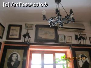 [P17] Poze cu familia si orasul pe timpuri.  » foto by elviramvio
 - 
<span class="allrVoted glyphicon glyphicon-heart hidden" id="av873791"></span>
<a class="m-l-10 hidden" id="sv873791" onclick="voting_Foto_DelVot(,873791,22215)" role="button">șterge vot <span class="glyphicon glyphicon-remove"></span></a>
<a id="v9873791" class=" c-red"  onclick="voting_Foto_SetVot(873791)" role="button"><span class="glyphicon glyphicon-heart-empty"></span> <b>LIKE</b> = Votează poza</a> <img class="hidden"  id="f873791W9" src="/imagini/loader.gif" border="0" /><span class="AjErrMes hidden" id="e873791ErM"></span>