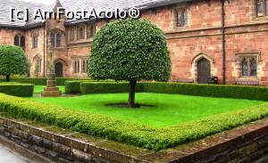 [P16] Biblioteca Chetham » foto by Radu Tudoran
 - 
<span class="allrVoted glyphicon glyphicon-heart hidden" id="av874419"></span>
<a class="m-l-10 hidden" id="sv874419" onclick="voting_Foto_DelVot(,874419,22223)" role="button">șterge vot <span class="glyphicon glyphicon-remove"></span></a>
<a id="v9874419" class=" c-red"  onclick="voting_Foto_SetVot(874419)" role="button"><span class="glyphicon glyphicon-heart-empty"></span> <b>LIKE</b> = Votează poza</a> <img class="hidden"  id="f874419W9" src="/imagini/loader.gif" border="0" /><span class="AjErrMes hidden" id="e874419ErM"></span>