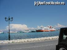[P08] Zante Town - faleza la amiaza » foto by almona
 - 
<span class="allrVoted glyphicon glyphicon-heart hidden" id="av54383"></span>
<a class="m-l-10 hidden" id="sv54383" onclick="voting_Foto_DelVot(,54383,22231)" role="button">șterge vot <span class="glyphicon glyphicon-remove"></span></a>
<a id="v954383" class=" c-red"  onclick="voting_Foto_SetVot(54383)" role="button"><span class="glyphicon glyphicon-heart-empty"></span> <b>LIKE</b> = Votează poza</a> <img class="hidden"  id="f54383W9" src="/imagini/loader.gif" border="0" /><span class="AjErrMes hidden" id="e54383ErM"></span>