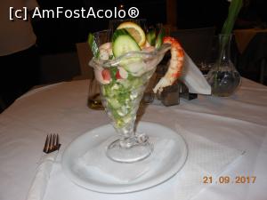 [P12] Laganas - The Corner Restaurant. Coctail de legume și fructe de mare.  » foto by iulianic
 - 
<span class="allrVoted glyphicon glyphicon-heart hidden" id="av905504"></span>
<a class="m-l-10 hidden" id="sv905504" onclick="voting_Foto_DelVot(,905504,22236)" role="button">șterge vot <span class="glyphicon glyphicon-remove"></span></a>
<a id="v9905504" class=" c-red"  onclick="voting_Foto_SetVot(905504)" role="button"><span class="glyphicon glyphicon-heart-empty"></span> <b>LIKE</b> = Votează poza</a> <img class="hidden"  id="f905504W9" src="/imagini/loader.gif" border="0" /><span class="AjErrMes hidden" id="e905504ErM"></span>