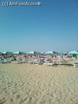[P01] Plaje Rimini 1 » foto by ManuelaManu
 - 
<span class="allrVoted glyphicon glyphicon-heart hidden" id="av878858"></span>
<a class="m-l-10 hidden" id="sv878858" onclick="voting_Foto_DelVot(,878858,22243)" role="button">șterge vot <span class="glyphicon glyphicon-remove"></span></a>
<a id="v9878858" class=" c-red"  onclick="voting_Foto_SetVot(878858)" role="button"><span class="glyphicon glyphicon-heart-empty"></span> <b>LIKE</b> = Votează poza</a> <img class="hidden"  id="f878858W9" src="/imagini/loader.gif" border="0" /><span class="AjErrMes hidden" id="e878858ErM"></span>