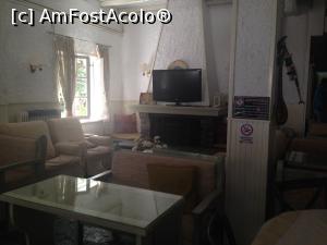 [P07] Salonul de mic dejun în interior. Pe fundal un șemineu pentru sezonul rece » foto by almona
 - 
<span class="allrVoted glyphicon glyphicon-heart hidden" id="av876115"></span>
<a class="m-l-10 hidden" id="sv876115" onclick="voting_Foto_DelVot(,876115,22249)" role="button">șterge vot <span class="glyphicon glyphicon-remove"></span></a>
<a id="v9876115" class=" c-red"  onclick="voting_Foto_SetVot(876115)" role="button"><span class="glyphicon glyphicon-heart-empty"></span> <b>LIKE</b> = Votează poza</a> <img class="hidden"  id="f876115W9" src="/imagini/loader.gif" border="0" /><span class="AjErrMes hidden" id="e876115ErM"></span>