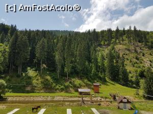 [P01] Pensiunea Perla Arieșului - vedere de pe balcon » foto by sunflower
 - 
<span class="allrVoted glyphicon glyphicon-heart hidden" id="av876122"></span>
<a class="m-l-10 hidden" id="sv876122" onclick="voting_Foto_DelVot(,876122,22250)" role="button">șterge vot <span class="glyphicon glyphicon-remove"></span></a>
<a id="v9876122" class=" c-red"  onclick="voting_Foto_SetVot(876122)" role="button"><span class="glyphicon glyphicon-heart-empty"></span> <b>LIKE</b> = Votează poza</a> <img class="hidden"  id="f876122W9" src="/imagini/loader.gif" border="0" /><span class="AjErrMes hidden" id="e876122ErM"></span>