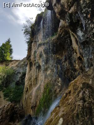 [P09] Cascada Pișoaia - unul dintre obiectivele turistice ale zonei » foto by sunflower
 - 
<span class="allrVoted glyphicon glyphicon-heart hidden" id="av876130"></span>
<a class="m-l-10 hidden" id="sv876130" onclick="voting_Foto_DelVot(,876130,22250)" role="button">șterge vot <span class="glyphicon glyphicon-remove"></span></a>
<a id="v9876130" class=" c-red"  onclick="voting_Foto_SetVot(876130)" role="button"><span class="glyphicon glyphicon-heart-empty"></span> <b>LIKE</b> = Votează poza</a> <img class="hidden"  id="f876130W9" src="/imagini/loader.gif" border="0" /><span class="AjErrMes hidden" id="e876130ErM"></span>