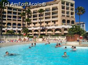 [P08] Vedere a complexului dinspre marea Mediterana si una din piscine » foto by mijey
 - 
<span class="allrVoted glyphicon glyphicon-heart hidden" id="av877062"></span>
<a class="m-l-10 hidden" id="sv877062" onclick="voting_Foto_DelVot(,877062,22263)" role="button">șterge vot <span class="glyphicon glyphicon-remove"></span></a>
<a id="v9877062" class=" c-red"  onclick="voting_Foto_SetVot(877062)" role="button"><span class="glyphicon glyphicon-heart-empty"></span> <b>LIKE</b> = Votează poza</a> <img class="hidden"  id="f877062W9" src="/imagini/loader.gif" border="0" /><span class="AjErrMes hidden" id="e877062ErM"></span>
