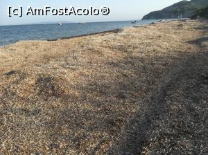 [P06] Una din plajele din Kavos » foto by flor1n76
 - 
<span class="allrVoted glyphicon glyphicon-heart hidden" id="av877483"></span>
<a class="m-l-10 hidden" id="sv877483" onclick="voting_Foto_DelVot(,877483,22268)" role="button">șterge vot <span class="glyphicon glyphicon-remove"></span></a>
<a id="v9877483" class=" c-red"  onclick="voting_Foto_SetVot(877483)" role="button"><span class="glyphicon glyphicon-heart-empty"></span> <b>LIKE</b> = Votează poza</a> <img class="hidden"  id="f877483W9" src="/imagini/loader.gif" border="0" /><span class="AjErrMes hidden" id="e877483ErM"></span>