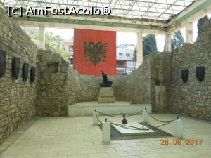 [P01] Lezhë - orașul lui Skanderbeg » foto by iulianic
 - 
<span class="allrVoted glyphicon glyphicon-heart hidden" id="av878289"></span>
<a class="m-l-10 hidden" id="sv878289" onclick="voting_Foto_DelVot(,878289,22278)" role="button">șterge vot <span class="glyphicon glyphicon-remove"></span></a>
<a id="v9878289" class=" c-red"  onclick="voting_Foto_SetVot(878289)" role="button"><span class="glyphicon glyphicon-heart-empty"></span> <b>LIKE</b> = Votează poza</a> <img class="hidden"  id="f878289W9" src="/imagini/loader.gif" border="0" /><span class="AjErrMes hidden" id="e878289ErM"></span>