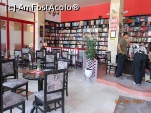[P07] Elbasan - Cafeneaua-bibliotecă de la Teatri Skampa.  » foto by iulianic
 - 
<span class="allrVoted glyphicon glyphicon-heart hidden" id="av886977"></span>
<a class="m-l-10 hidden" id="sv886977" onclick="voting_Foto_DelVot(,886977,22278)" role="button">șterge vot <span class="glyphicon glyphicon-remove"></span></a>
<a id="v9886977" class=" c-red"  onclick="voting_Foto_SetVot(886977)" role="button"><span class="glyphicon glyphicon-heart-empty"></span> <b>LIKE</b> = Votează poza</a> <img class="hidden"  id="f886977W9" src="/imagini/loader.gif" border="0" /><span class="AjErrMes hidden" id="e886977ErM"></span>