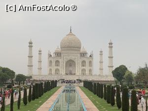 [P21] Taj Mahal » foto by AZE
 - 
<span class="allrVoted glyphicon glyphicon-heart hidden" id="av1434149"></span>
<a class="m-l-10 hidden" id="sv1434149" onclick="voting_Foto_DelVot(,1434149,22287)" role="button">șterge vot <span class="glyphicon glyphicon-remove"></span></a>
<a id="v91434149" class=" c-red"  onclick="voting_Foto_SetVot(1434149)" role="button"><span class="glyphicon glyphicon-heart-empty"></span> <b>LIKE</b> = Votează poza</a> <img class="hidden"  id="f1434149W9" src="/imagini/loader.gif" border="0" /><span class="AjErrMes hidden" id="e1434149ErM"></span>