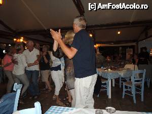 [P06] S-a dansat și vals iar patronul a cântat la trompetă » foto by ebirsan
 - 
<span class="allrVoted glyphicon glyphicon-heart hidden" id="av475076"></span>
<a class="m-l-10 hidden" id="sv475076" onclick="voting_Foto_DelVot(,475076,22299)" role="button">șterge vot <span class="glyphicon glyphicon-remove"></span></a>
<a id="v9475076" class=" c-red"  onclick="voting_Foto_SetVot(475076)" role="button"><span class="glyphicon glyphicon-heart-empty"></span> <b>LIKE</b> = Votează poza</a> <img class="hidden"  id="f475076W9" src="/imagini/loader.gif" border="0" /><span class="AjErrMes hidden" id="e475076ErM"></span>