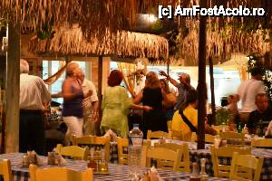 [P08] La taverna Mouses » foto by mirmicu
 - 
<span class="allrVoted glyphicon glyphicon-heart hidden" id="av477654"></span>
<a class="m-l-10 hidden" id="sv477654" onclick="voting_Foto_DelVot(,477654,22304)" role="button">șterge vot <span class="glyphicon glyphicon-remove"></span></a>
<a id="v9477654" class=" c-red"  onclick="voting_Foto_SetVot(477654)" role="button"><span class="glyphicon glyphicon-heart-empty"></span> <b>LIKE</b> = Votează poza</a> <img class="hidden"  id="f477654W9" src="/imagini/loader.gif" border="0" /><span class="AjErrMes hidden" id="e477654ErM"></span>