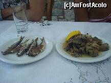 [P03] Prima runda 'on the house' la taverna lui Stelios din Theologos » foto by ileanaxperta*
 - 
<span class="allrVoted glyphicon glyphicon-heart hidden" id="av187358"></span>
<a class="m-l-10 hidden" id="sv187358" onclick="voting_Foto_DelVot(,187358,22306)" role="button">șterge vot <span class="glyphicon glyphicon-remove"></span></a>
<a id="v9187358" class=" c-red"  onclick="voting_Foto_SetVot(187358)" role="button"><span class="glyphicon glyphicon-heart-empty"></span> <b>LIKE</b> = Votează poza</a> <img class="hidden"  id="f187358W9" src="/imagini/loader.gif" border="0" /><span class="AjErrMes hidden" id="e187358ErM"></span>