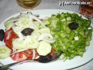 [P18] salata de cruditati. Maslinele stafidite sunt specifice insulei » foto by A.E.N
 - 
<span class="allrVoted glyphicon glyphicon-heart hidden" id="av342395"></span>
<a class="m-l-10 hidden" id="sv342395" onclick="voting_Foto_DelVot(,342395,22307)" role="button">șterge vot <span class="glyphicon glyphicon-remove"></span></a>
<a id="v9342395" class=" c-red"  onclick="voting_Foto_SetVot(342395)" role="button"><span class="glyphicon glyphicon-heart-empty"></span> <b>LIKE</b> = Votează poza</a> <img class="hidden"  id="f342395W9" src="/imagini/loader.gif" border="0" /><span class="AjErrMes hidden" id="e342395ErM"></span>