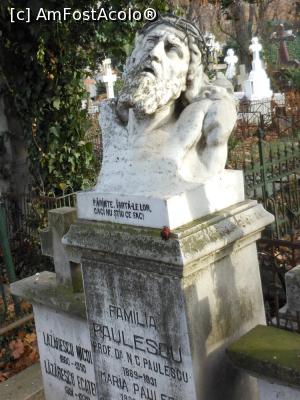 [P20] Panteonul României - Cimitirul Bellu. » foto by iulianic
 - 
<span class="allrVoted glyphicon glyphicon-heart hidden" id="av1218492"></span>
<a class="m-l-10 hidden" id="sv1218492" onclick="voting_Foto_DelVot(,1218492,22321)" role="button">șterge vot <span class="glyphicon glyphicon-remove"></span></a>
<a id="v91218492" class=" c-red"  onclick="voting_Foto_SetVot(1218492)" role="button"><span class="glyphicon glyphicon-heart-empty"></span> <b>LIKE</b> = Votează poza</a> <img class="hidden"  id="f1218492W9" src="/imagini/loader.gif" border="0" /><span class="AjErrMes hidden" id="e1218492ErM"></span>